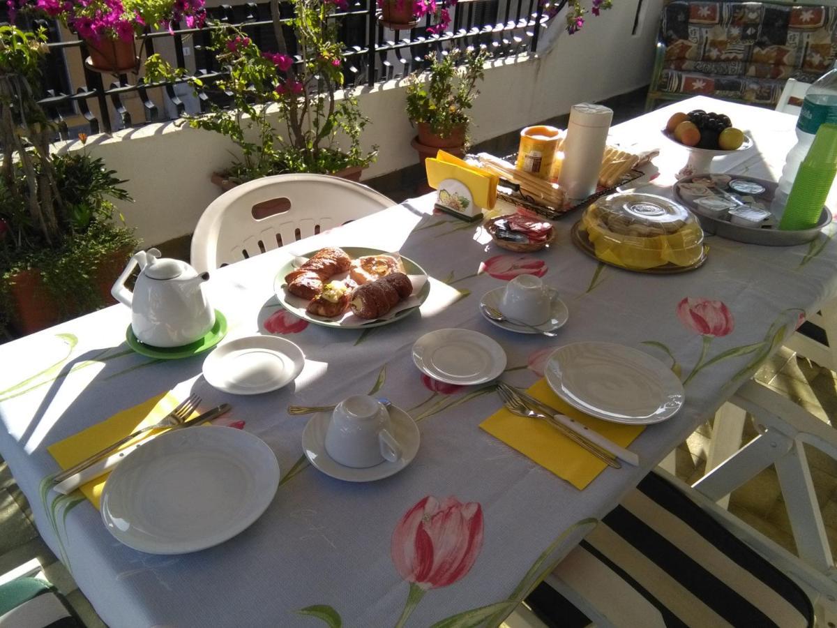 La Castellese Bed & Breakfast Aci Castello Exterior photo